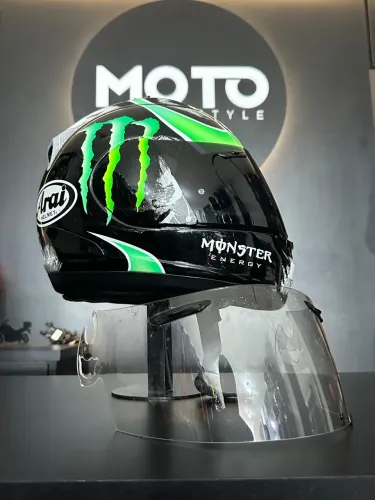 Capacete Arai 