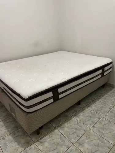 Cama