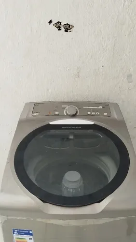 MÁQUINA DE LAVAR ROUPA BRASTEMP 11KG INOX COM GARANTIA *