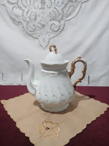 Antigo Bule Porcelana Francesa Velho Paris Pintura A Ouro