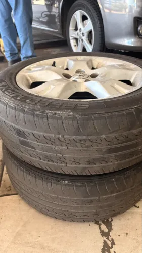 Pneus aro 16