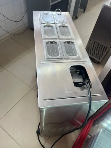 Balcão Refrigerado para Toppings, Molhos e Ingredientes em Inox