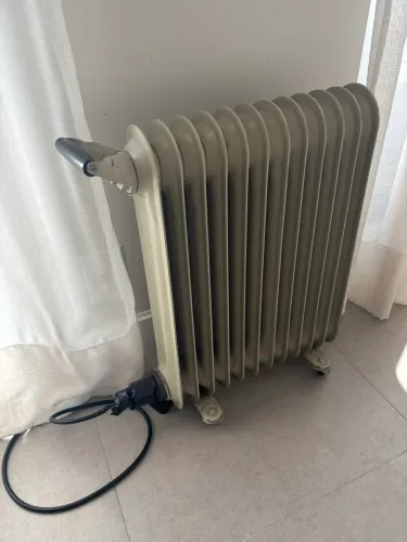 Aquecedor antigo à água