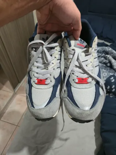 tenis adidas torsion grey one 42
