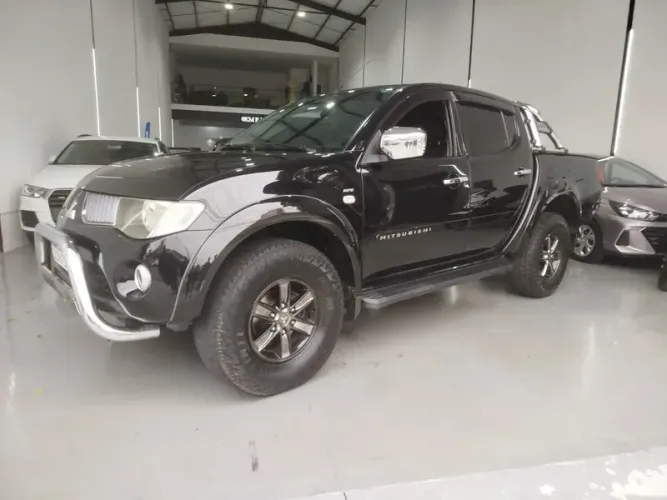 Mitsubishi L200 Triton HPE 3.5 CD V6 24V Flex Aut. 2010