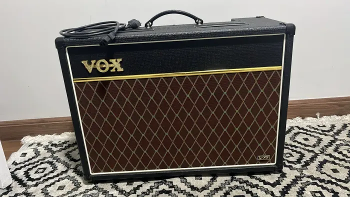 Amplificador Vox Ac15VR