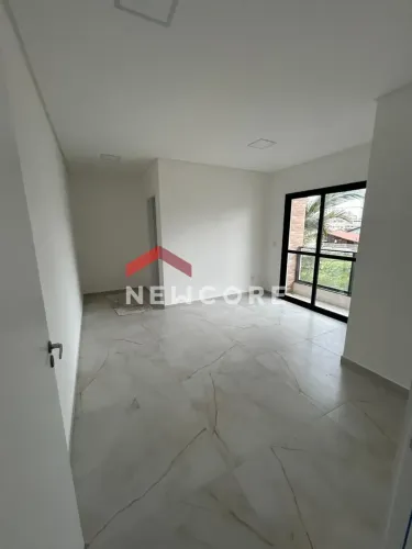 Sobrado em Rua João Venderlino Guerreiro - Balneario Pereque - Porto Belo/SC