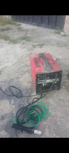 Máquina de solda somar