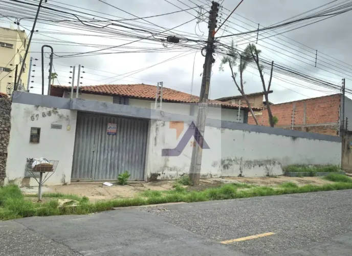 Casa para aluguel possui 200 m² com 3 quartos