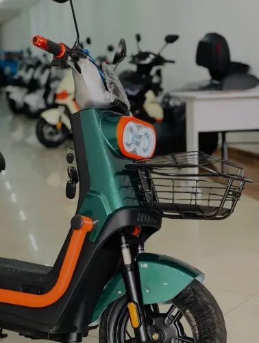 Scooter Elétrica Uban Whaly 800w 100% elétrica