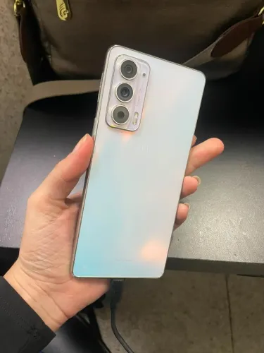 Moto Edge 20