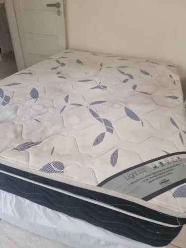 Cama box casal com colchão Ortobom