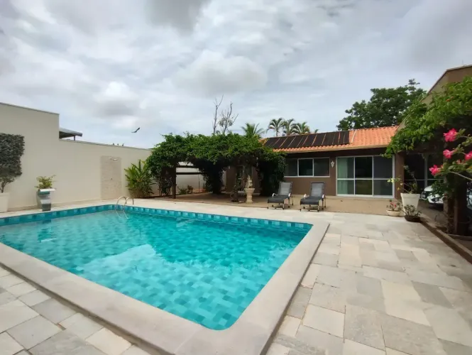 Chácara no Condomínio Monte Carlo 967m² de Terreno | Piscina Aquecida e Energia Fotovolta