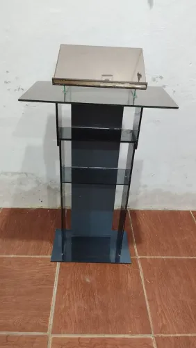 Púlpito de vidro