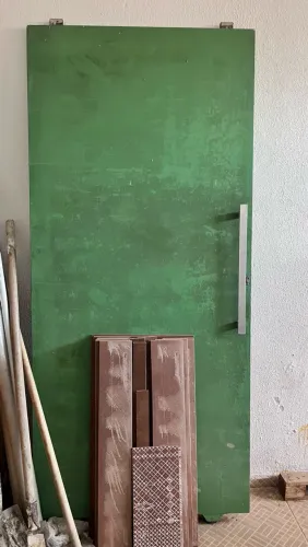 Porta fechado de correr