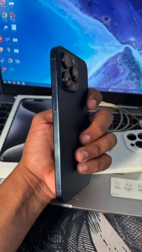 iPhone 15 pro Max 256gb Azul
