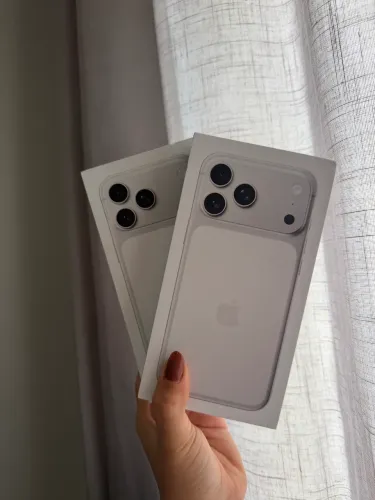 iPhone 17 Pro Max 256GB Silver - LACRADO