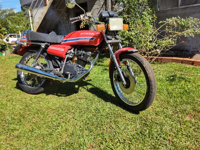 Honda Turuna 83