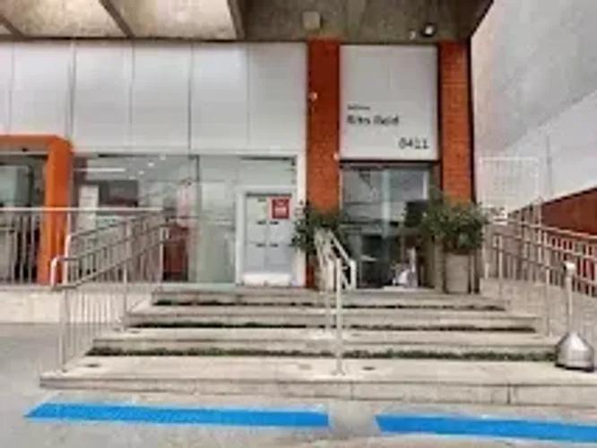 Sala comercial com instalações para consultório dentário 36m² em Santo Amaro - São Paulo