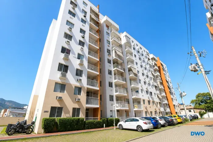 Aluguel anil apartamento reformado e mobiliado 2qts 55m2 lazer completo com piscina