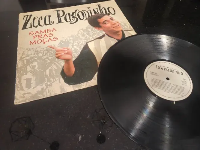 Disco de vinil Zeca Pagodinho - Samba Pras Moças (1995)