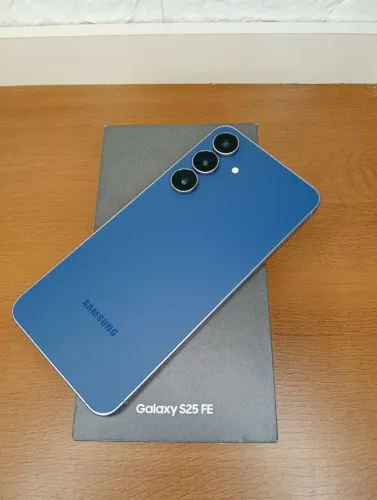 Vendo Samsung S25 Fe com 3 Meses de uso