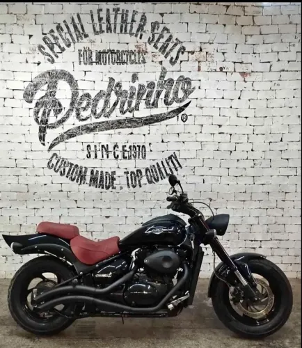 Suzuki Boulevard M800 2006