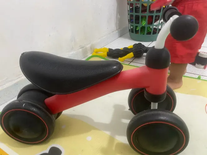 Bicicleta de equilíbrio 