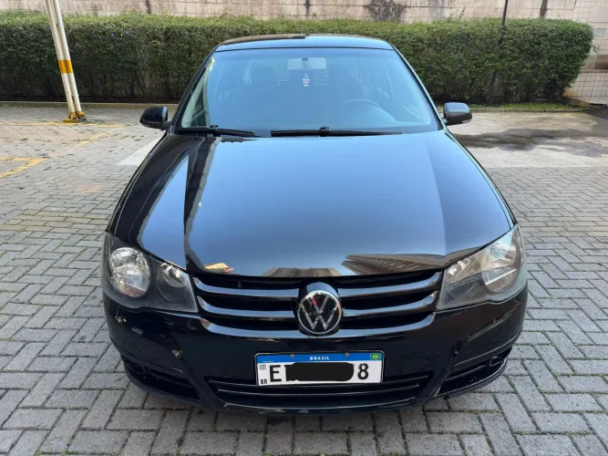 Volkswagen Golf 1.6 MI Total Flex 8V 4P 2011