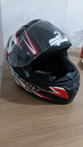 Capacete race tech tamanho 60