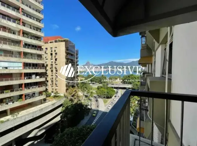 Apartamento : Padrão / Residencial / Lagoa