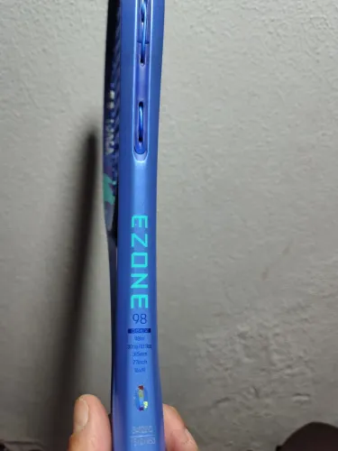 Yonex ezone 98