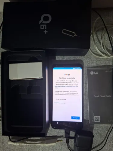 Smartphone LG Q6+ Plus Black 64 GB de Memória interna 