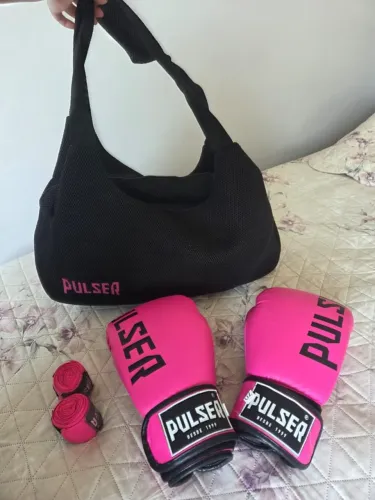 Luva muay thai/ boxe + mochila de equipamentos