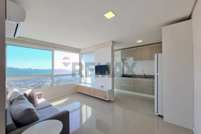 Um apartamento para chamar de seu com vista livre e sol da tarde!
