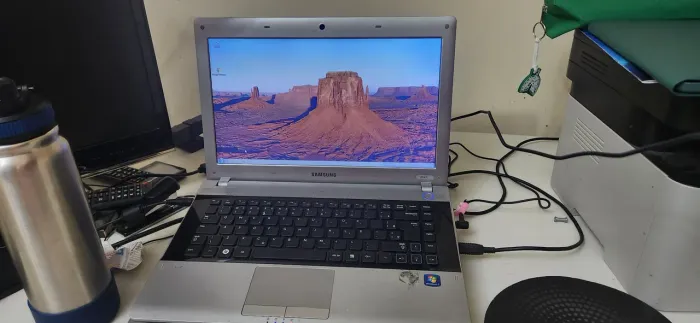 Notebook Samsung RV411 - Windows 7 - Ideal para estudos
