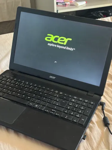 Notebook acer 1T core I5 | Bateria viciada