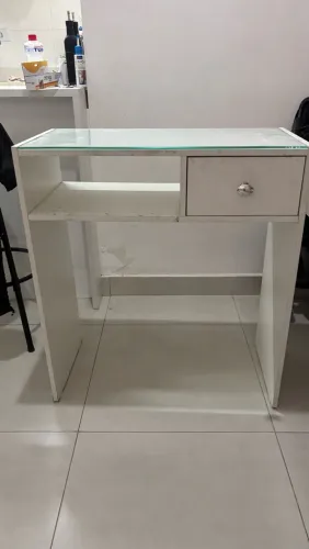 Mesa de manicure 