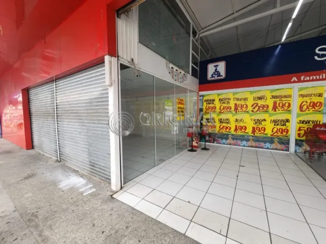LOJA COMERCIAL COM 50 M²