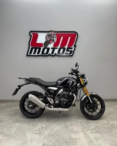 2025 - Triumph Speed 400 - Km; 8.584