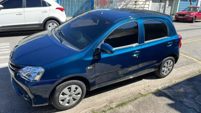 Toyota Etios X 1.3 Flex 16V 5P Mec. 2016