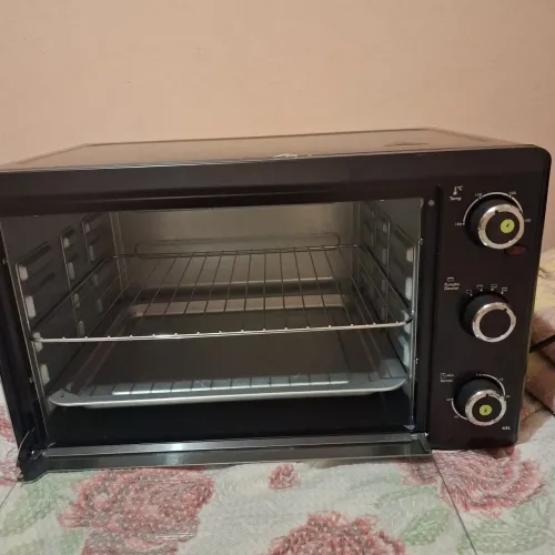 FORNO ELÉTRICO 44L - SUPER CONSERVADO!