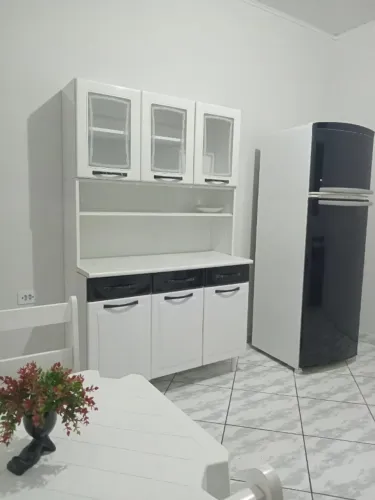 KITNET LINDA E ACONCHEGANTE DISPONÍVEL, ZONA SUL