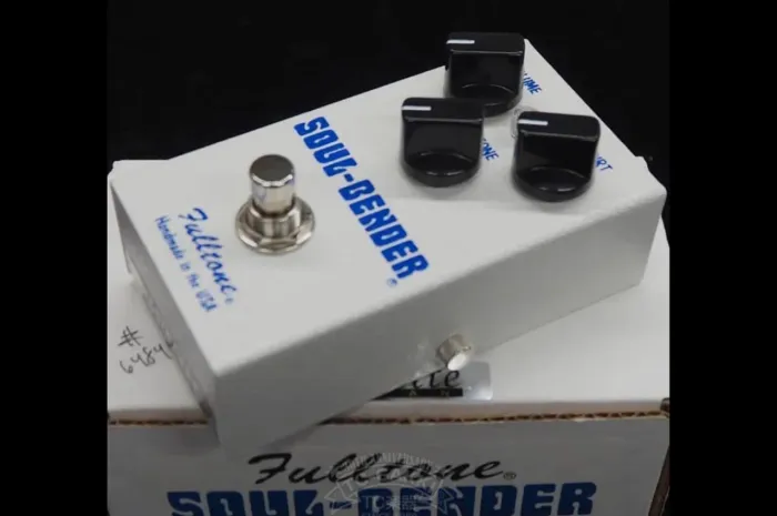 Pedal Fulltone Soulbender v2 fuzz pra guitarra: o som rasgado do led zeppelin!