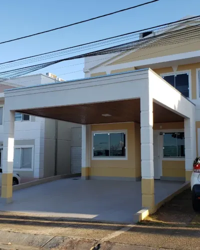 Excelente Casa de 03 Quartos no Jardins Mangueiral na QC 14 por R$710.000,00