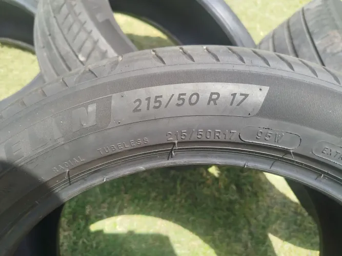 Pneu Michelin 215/50 r17