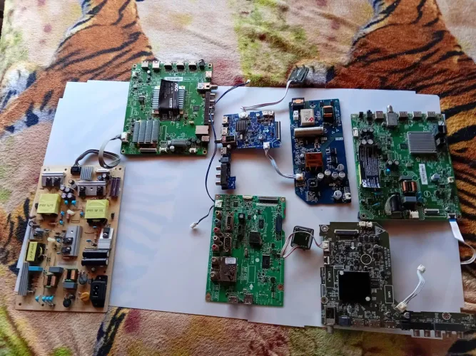 PLACAS DE TV SMART E LCD