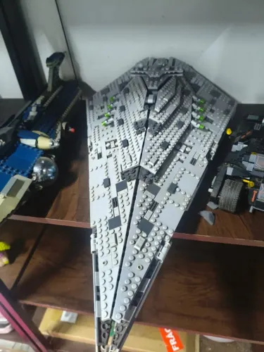 75190 - First Order Star Destroyer Lego (paralelo)