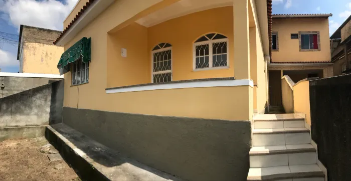 ALUGO CASA - ALCÂNTARA