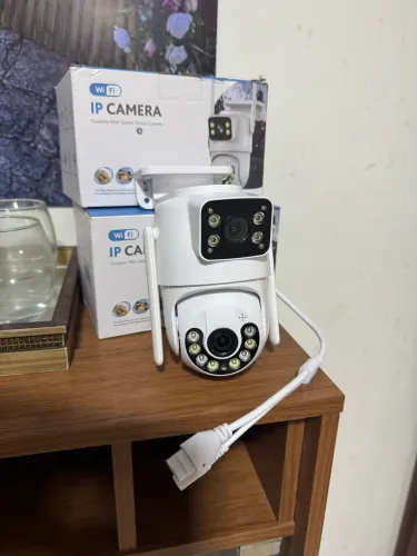 Câmera de Segurança Wifi Lente dupla